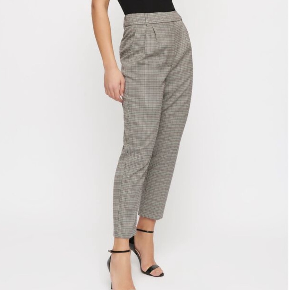 NWOT large dynamite Gigi carrot trousers